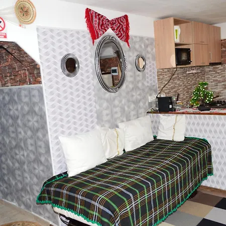 Yna House