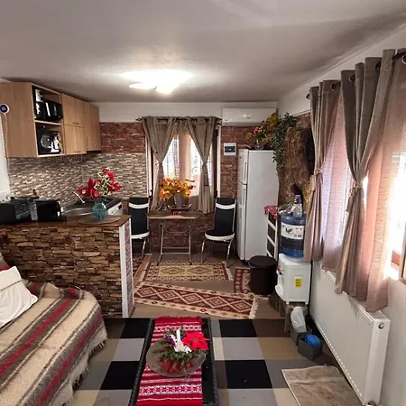 Yna House *