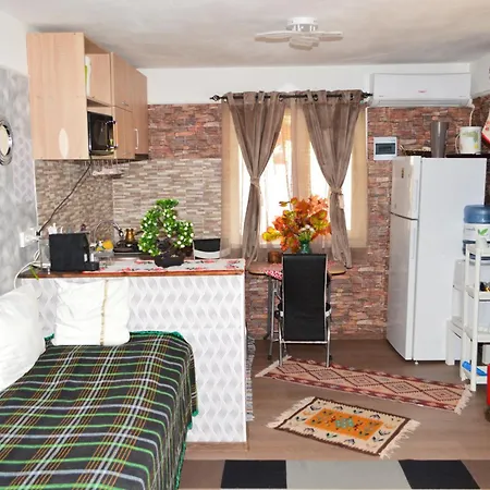 Holiday home Yna House *